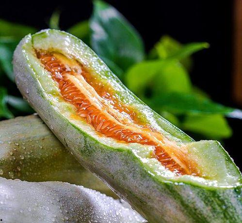 脆瓜适合糖人吃吗视频,糖人新宠，口感与营养的双重享受