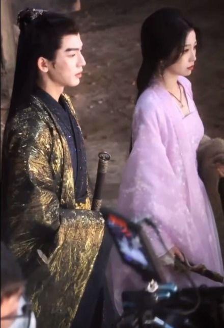 吃瓜视频 朋友圈文案,揭秘热门视频背后的故事