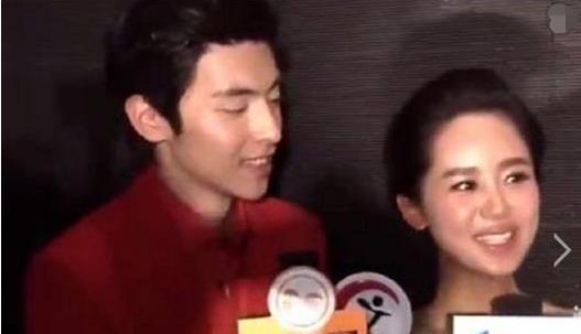 杨紫被表白黄渤吃瓜视频,吃瓜群众直呼太甜！