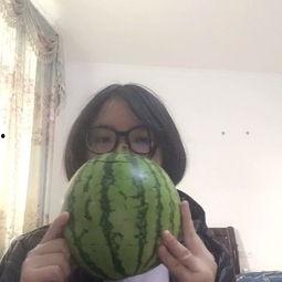 瓜哥视频带你吃大瓜,热门大瓜背后的故事